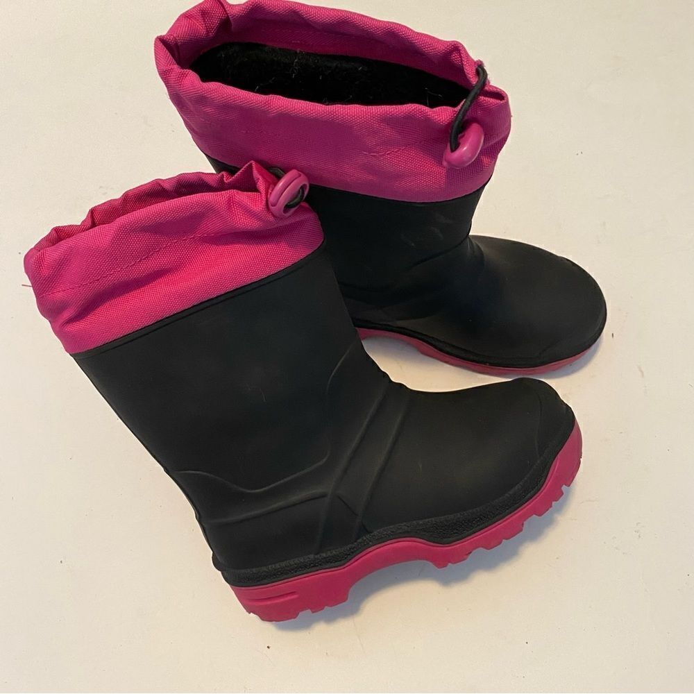 Wonder Nation Girls' toddler pink black insulated waterproof rain boots 11